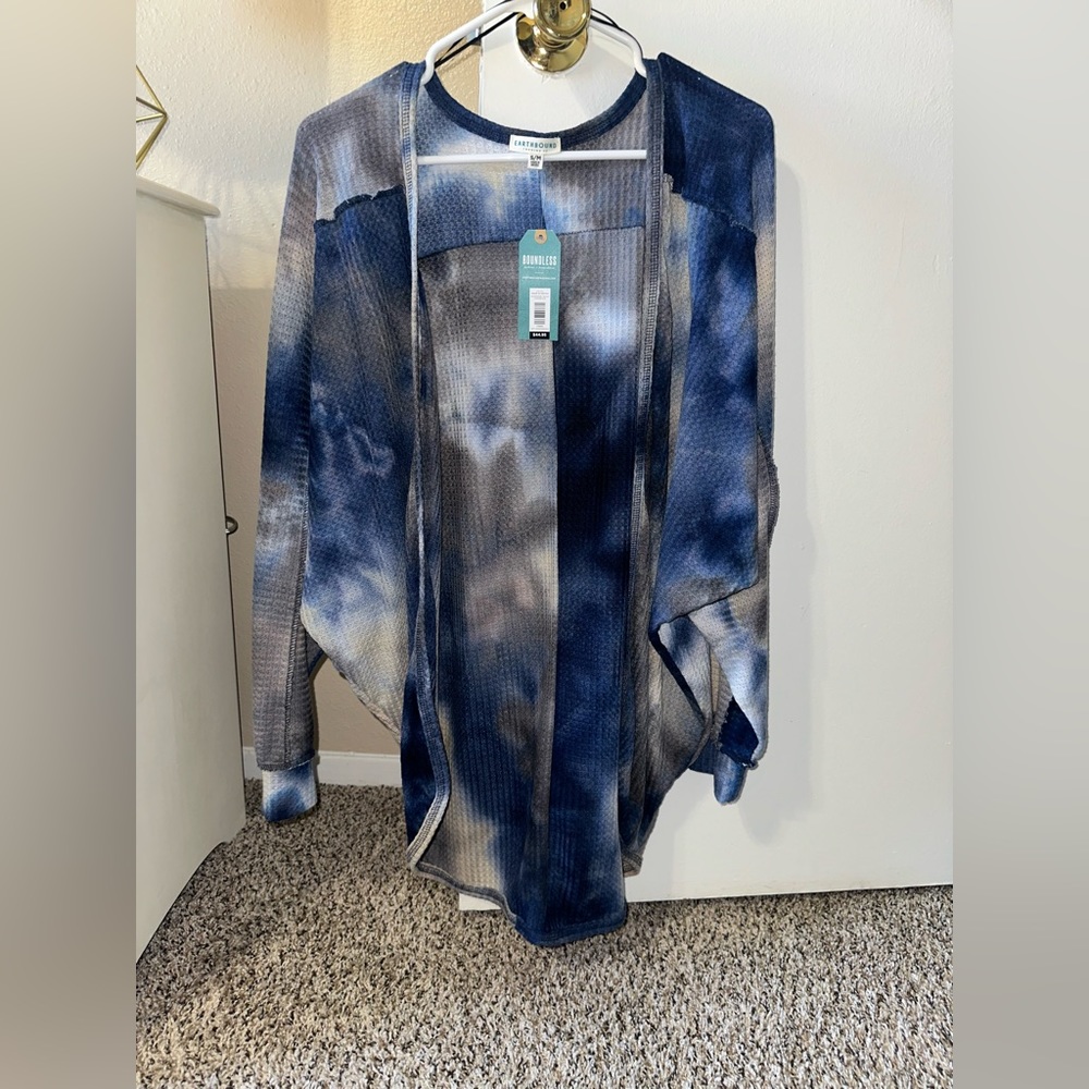Earthbound blue and tan tie dye cardigan